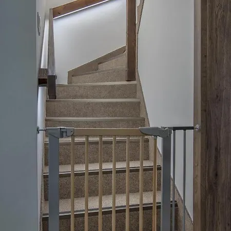 Krasvill Apartamento *