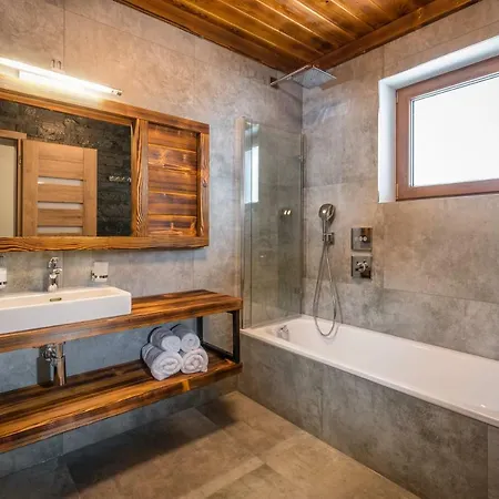 Krasvill Apartamento *